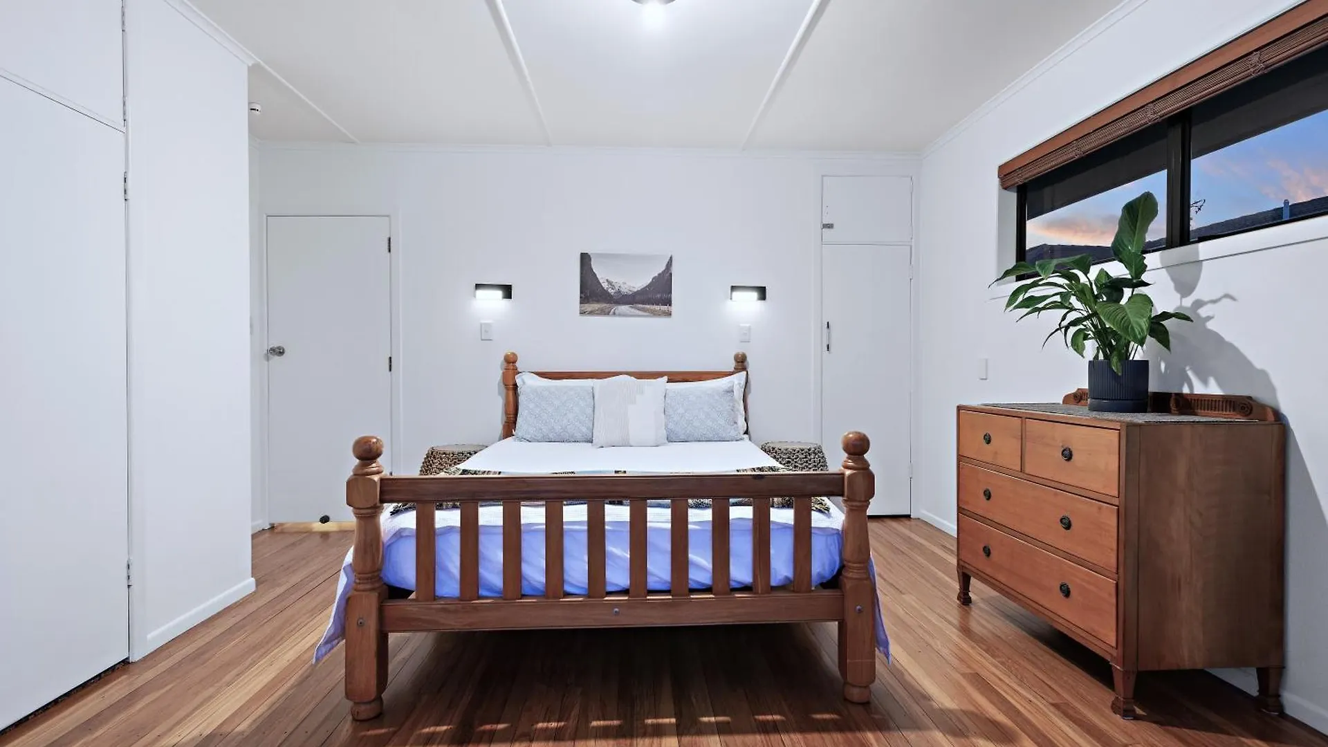Ultimate Beach Location Mount Maunganui Holiday home